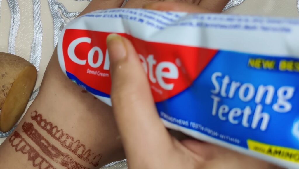 mehndi hatane ka tarika